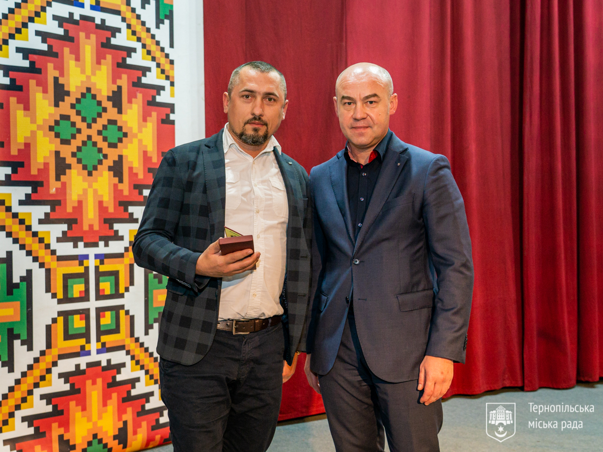 Ю.Древніцький
